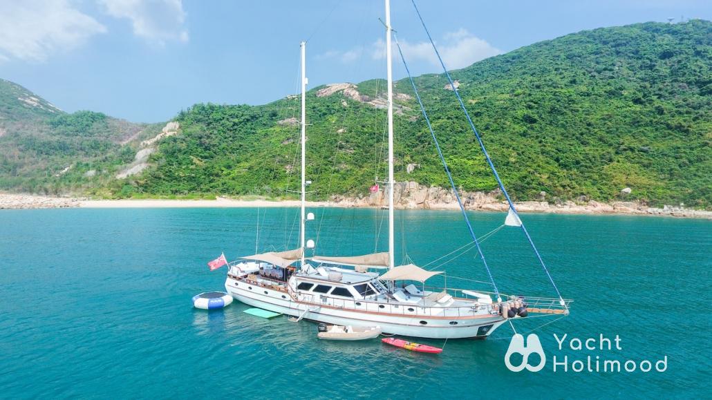 AM08 Lady Lorraine - Large Luxury Sailboat fit for up to 35pax | 8-Hour Experience 1