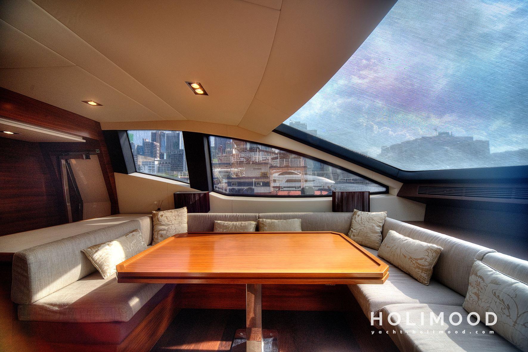 HN05 City Day Charter Luxury Yacht 4