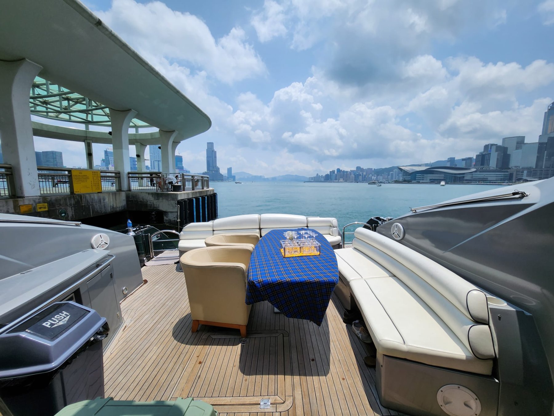 AY02 Limited Time Offer|Super Yacht Cruise Flexi 2 Hours 3