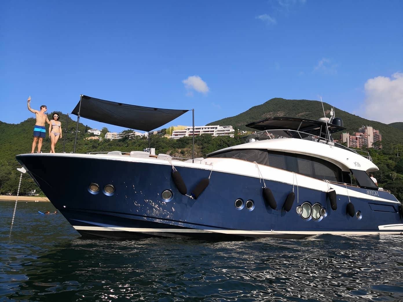 AY01 MCY 76 Luxury Yacht  2