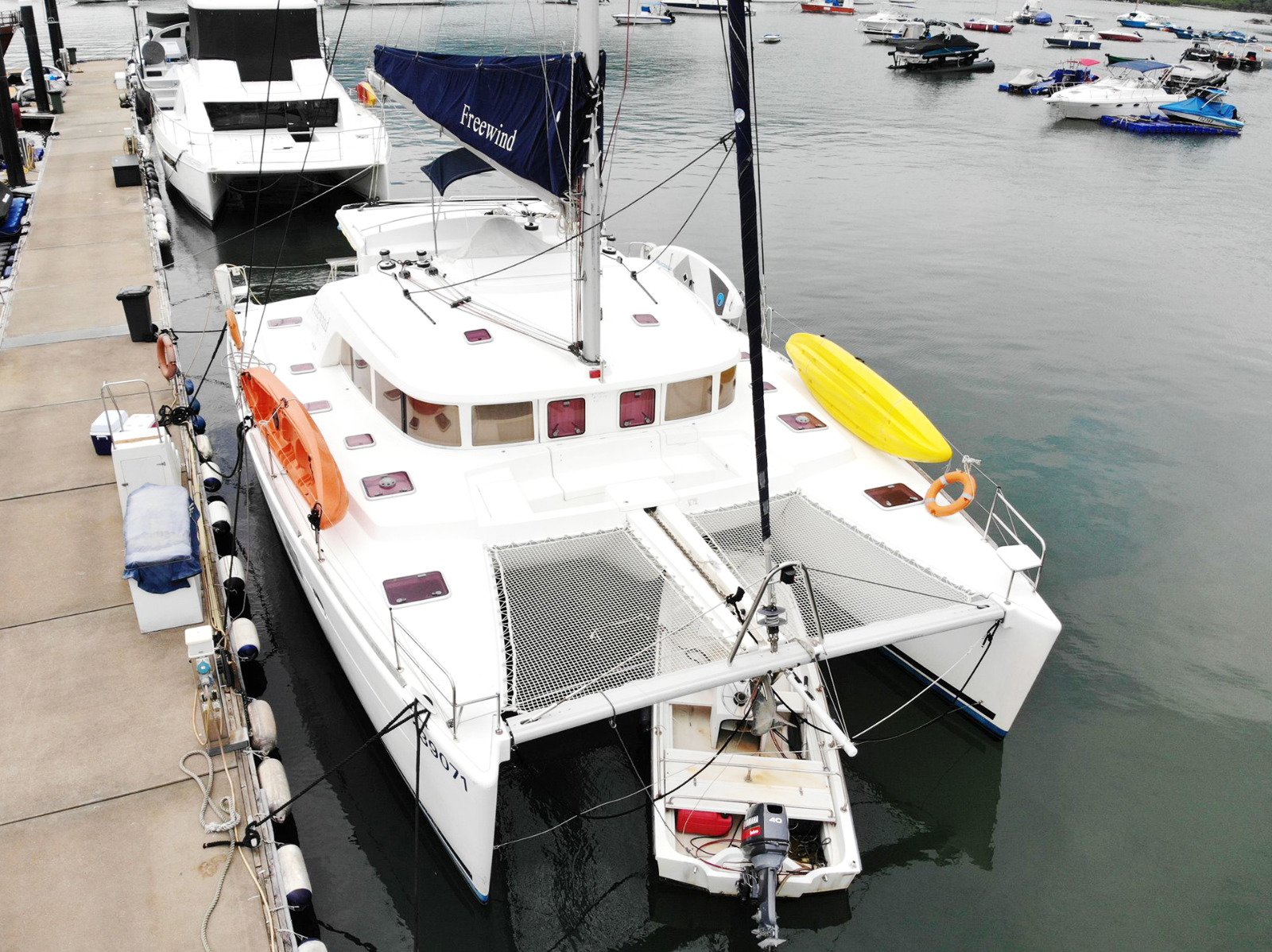 AY11 Midsummer Night Offer - 2-4 Hour Victoria Harbour Catamaran Cruise 6