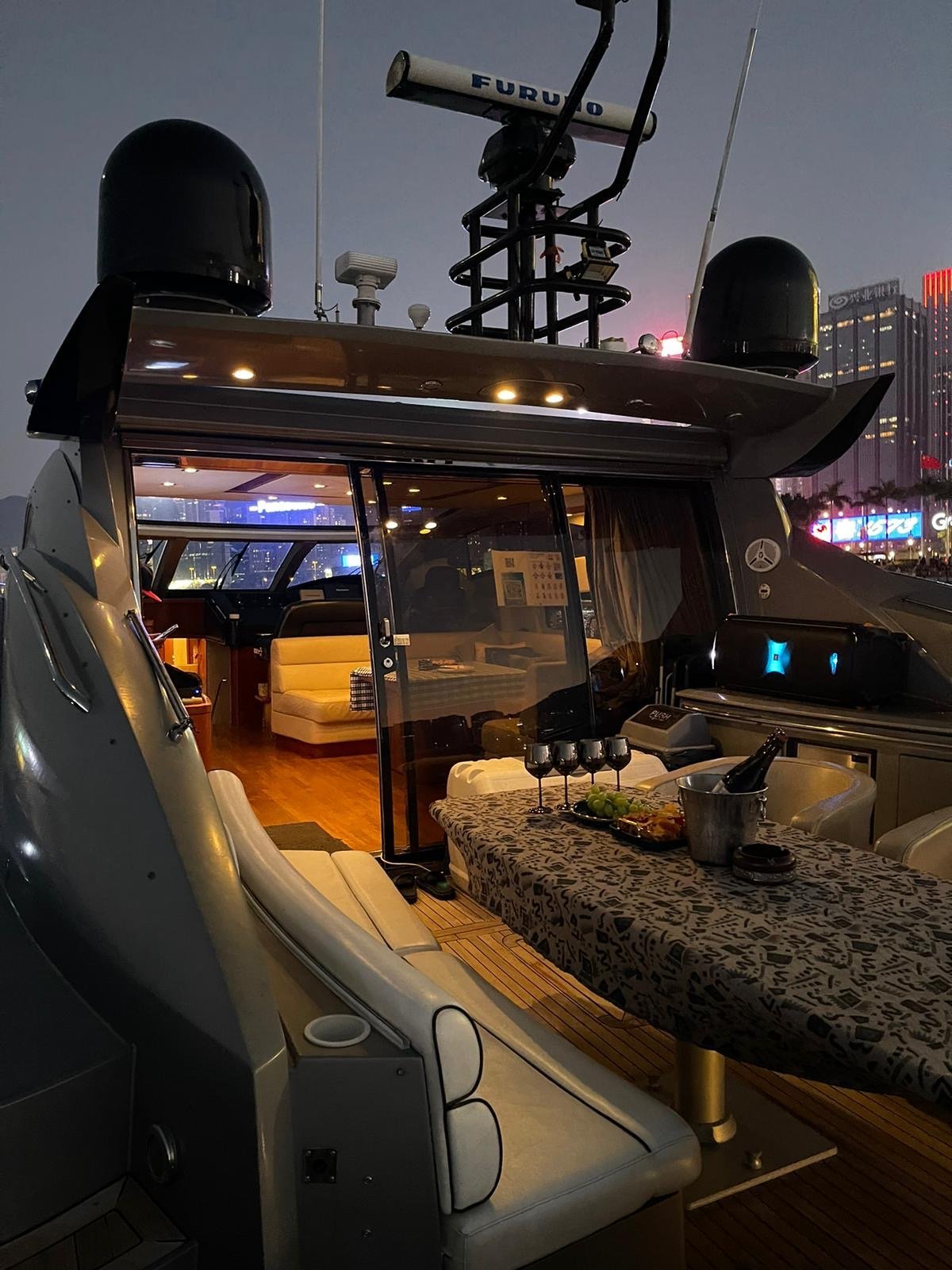 AY02 6 hours luxury yacht charter (Free Water Games) 6