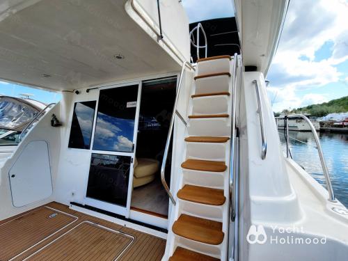 4 Hour Yacht Charter thumbnail 2