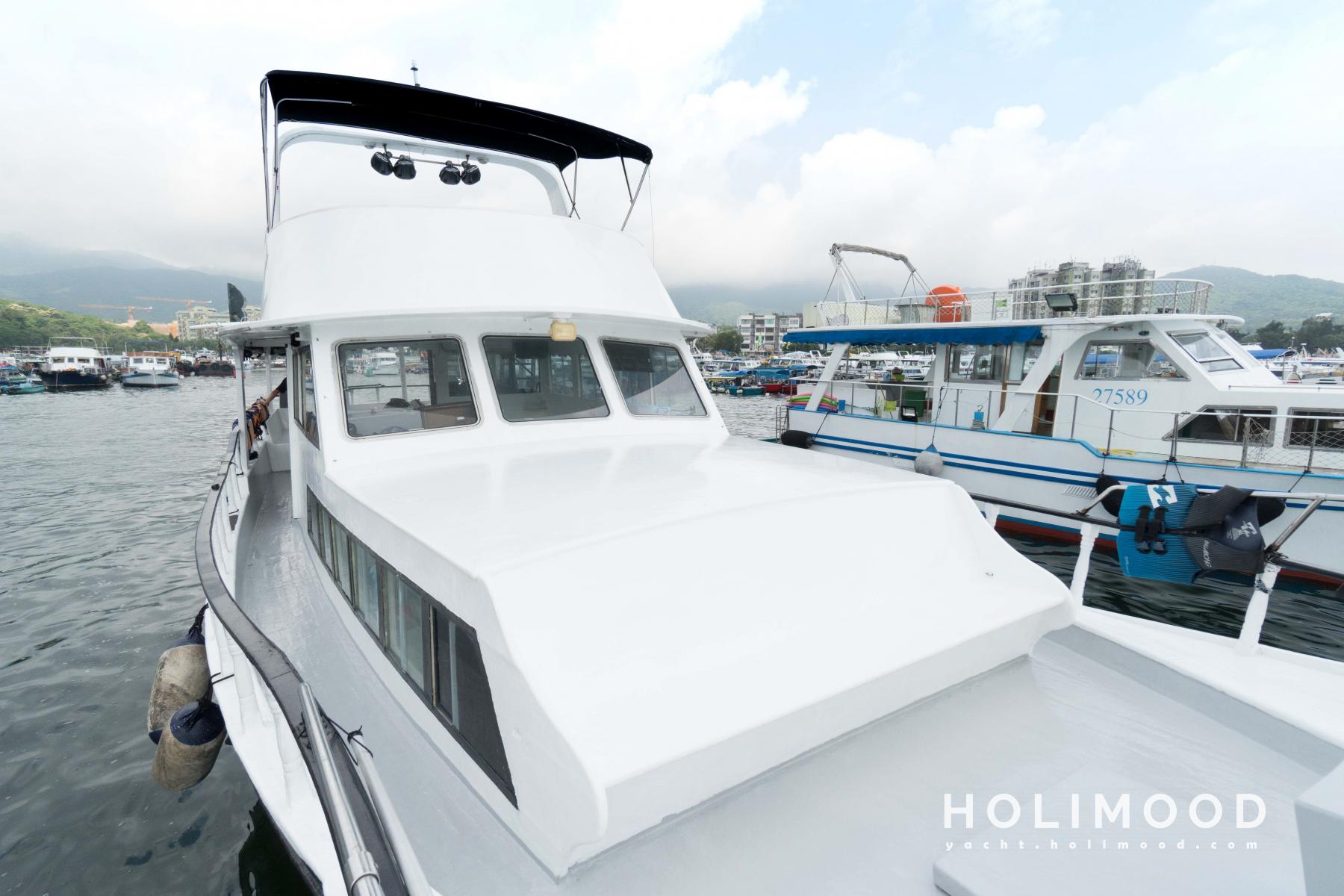 HG01 Sai Kung All-inclusive Boat Trip (Free lunch, Crab Congee, Professional Wakeboard and latest water toys) 18