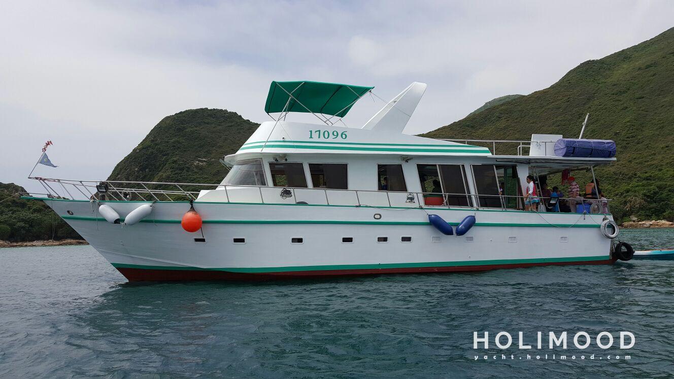 FO01 Sai Kung Junk Day Charter - Free Lunch, Crab Congee, Trampoline & Floating Mat （Optional BBQ)   1